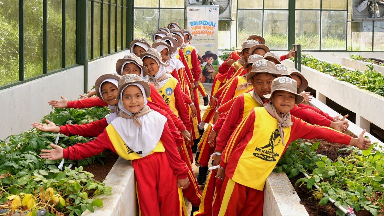Peringati Hari Anak Nasional, BRI Peduli Dukung Pendidikan Karakter Anak Lewat Kegiatan Agroedukasi Bagi Siswa