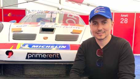 Jorge Lorenzo: Lagi Akur, Ingin Jadi Rival Valentino Rossi di Balapan Mobil
