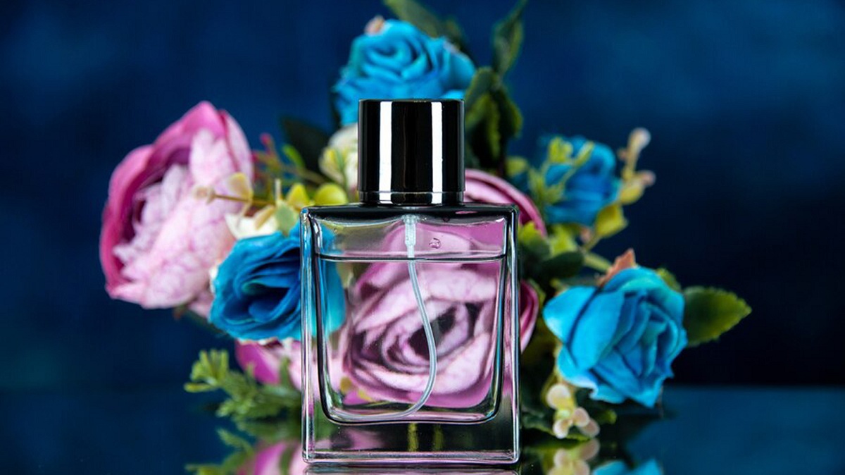 Tampil Wangi di Hari Suci, Inilah Tips Memilih Parfum Sesuai dengan Suasana Lebaran 2024