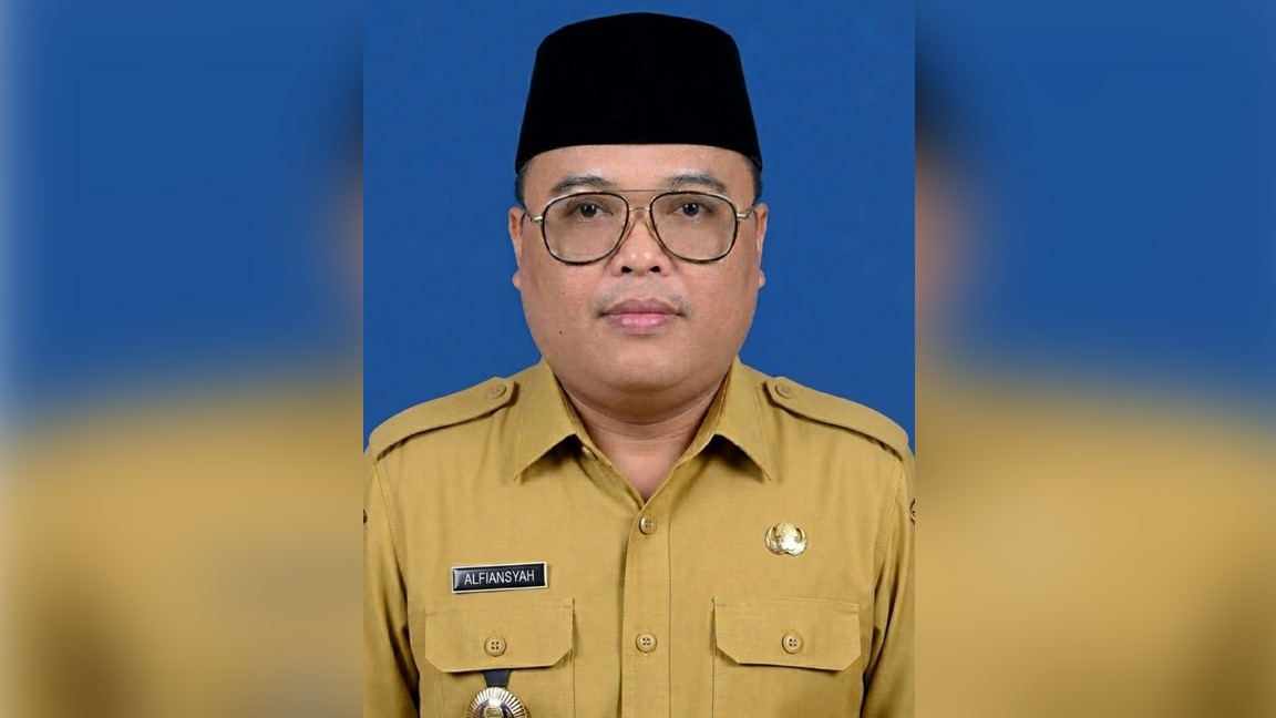 Tanamkan Sikap Nasionalisme, SD Negeri 41 Lubuk Linggau Dukung Siswa Lomba Gerak Jalan Tingkat Kota