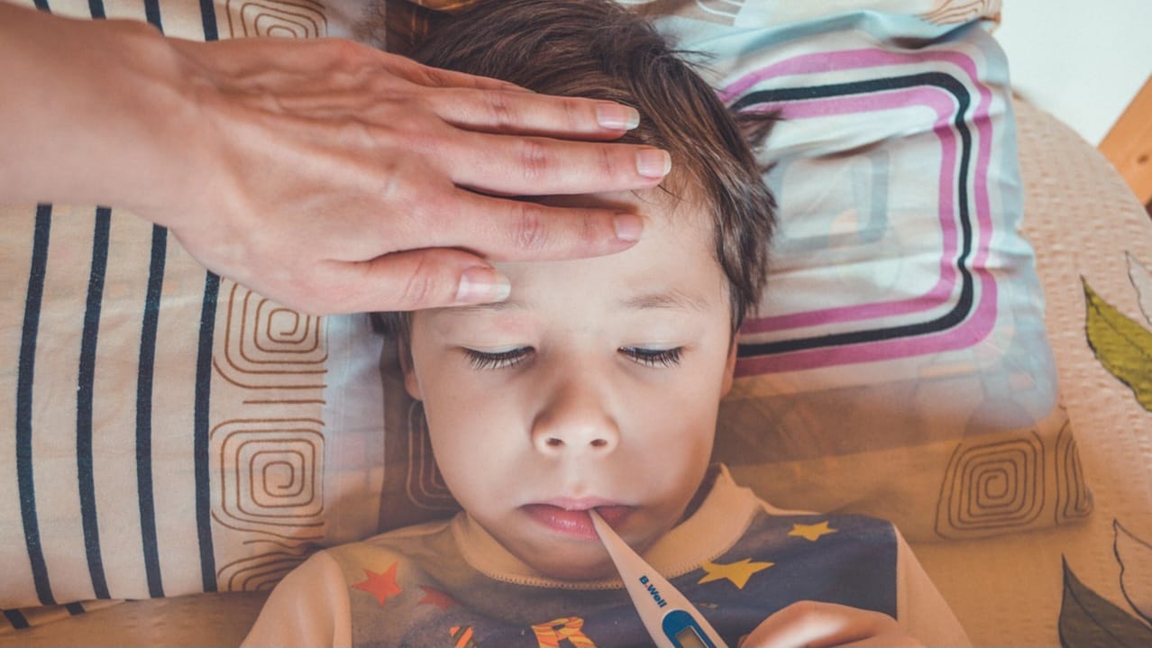 Inilah 7 Tips Turunkan Demam pada Anak, Wajib Disimak