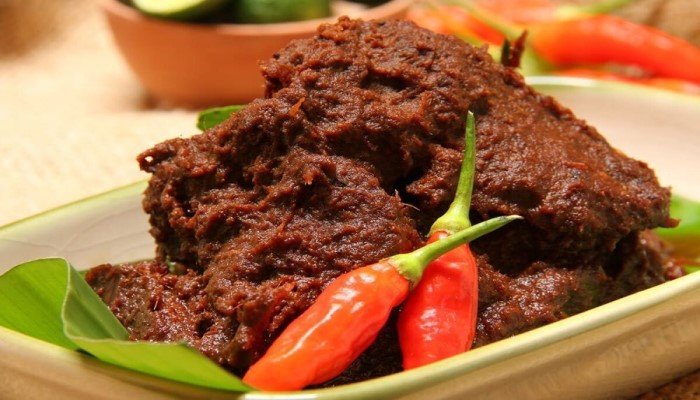 Simak Sejarah Filosofi dan Cara Membuat Rendang, Masakan Indonesia yang Mendunia