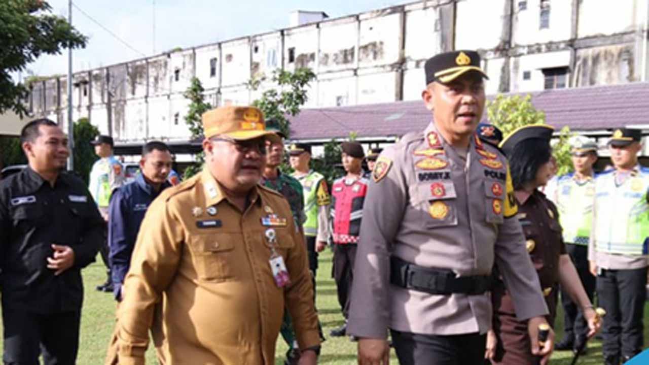 Sekda Lubuk Linggau Hadiri Apel Pergeseran Pasukan Pengamanan TPS Pilkada