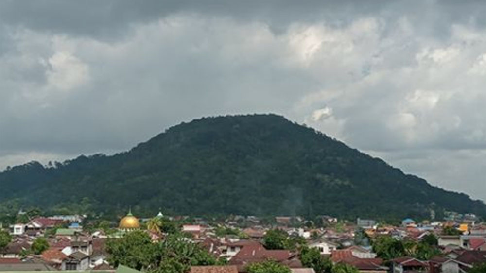 Lubuklinggau dari Carita Rakyat, Lubuk Tempat Persembunyian Dayang Torek Dianggap Keramat  