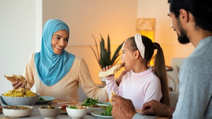 Kapan Anak Mulai Diajarkan Puasa Ramadan, Berikut Tips yang Tepat