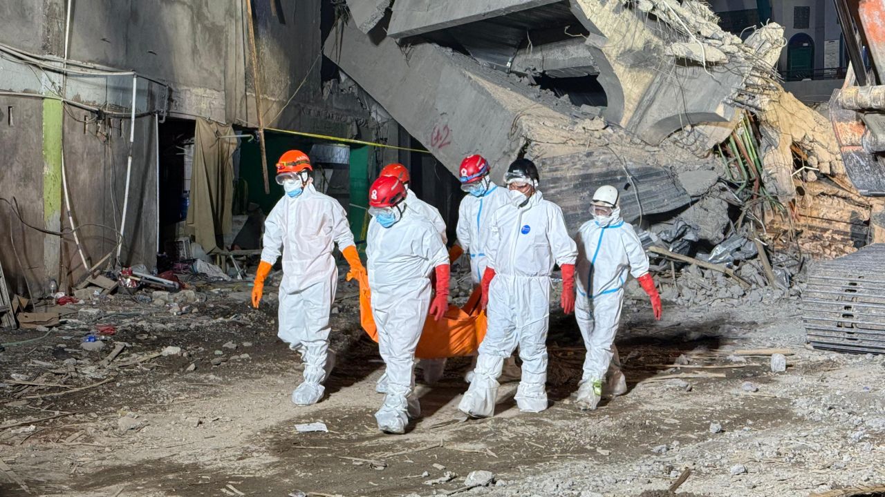 17 Korban Runtuhnya Musala Ponpes Khoziny  Sidoarjo Jawa Timur Berhasil Diidentifikasi, Total 61 Orang