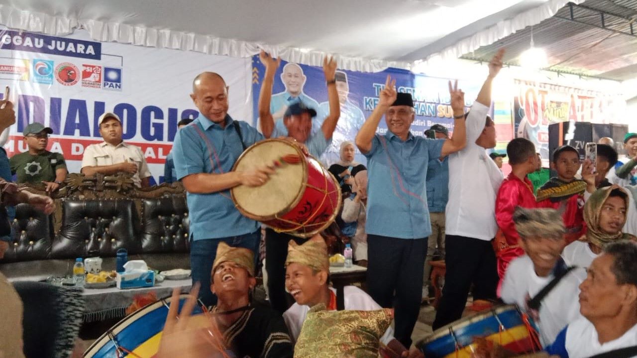 Lagu Maju Tak Gentar Jadi Penyemangat Warga Sukajadi untuk Menangkan Yoppy Karim dan H Rustam Effendi