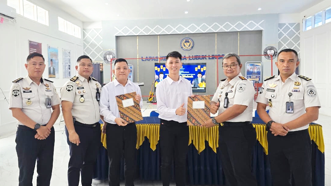 Dua Warga Binaan Lapas Lubuk Linggau Terima Remisi Khusus Hari Raya Waisak 2026