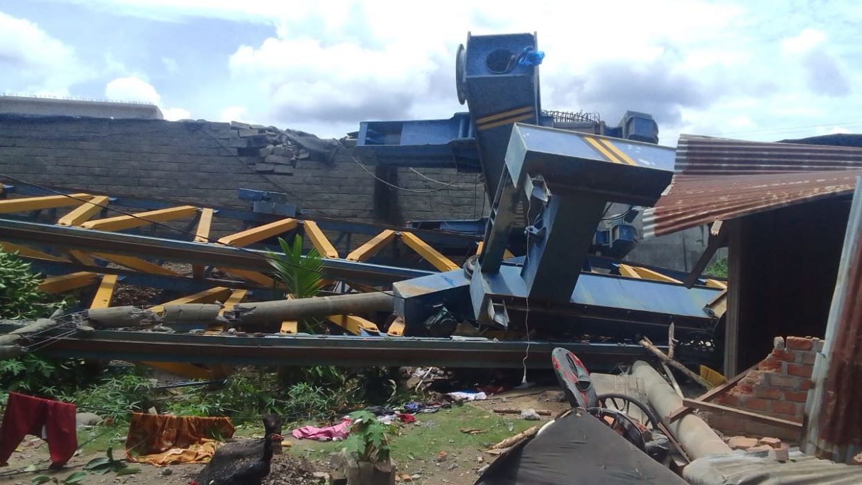 PT KAI Pastikan Tidak Ada Korban Jiwa, Crane Pembangunan Flyover Ambruk di Muara Enim