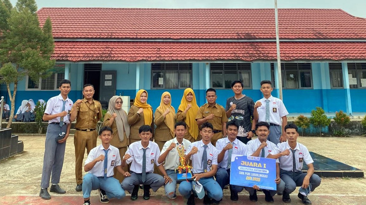 Keren, SMK Negeri 4 Lubuk Linggau Juara 1 Turnamen Bola Voli, Sekolah Beri Dukungan Penuh
