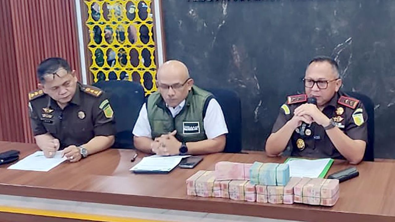 Wakil Bupati PALI Sebelum Dilantik Sudah Janjikan Proyek, Fee 10 Persen dari Rp10 Miliar, Kini Ditahan Jaksa