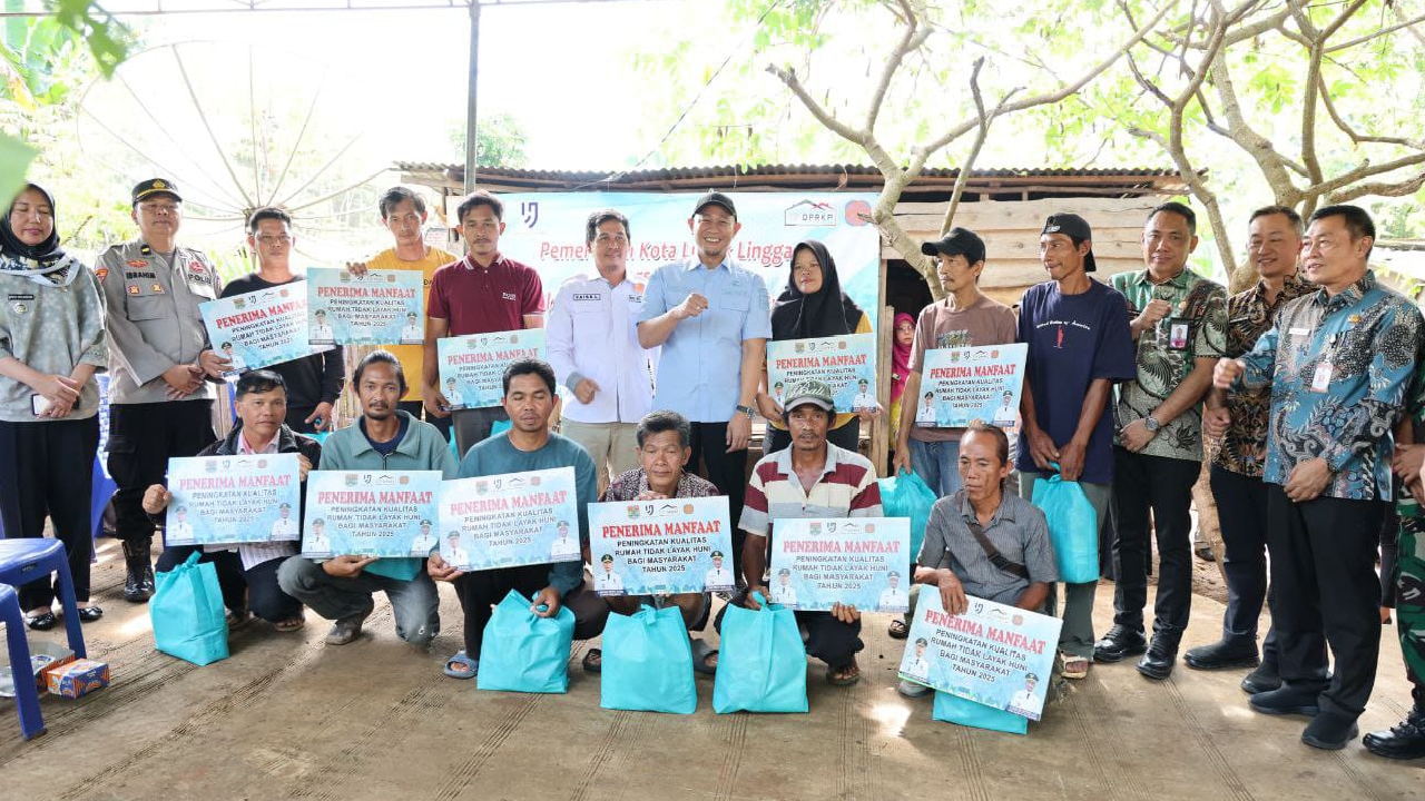 Wali Kota Lubuk Linggau Resmikan Peletakan Batu Pertama Pembangunan RTLH Tahun 2025, Ini Targetnya