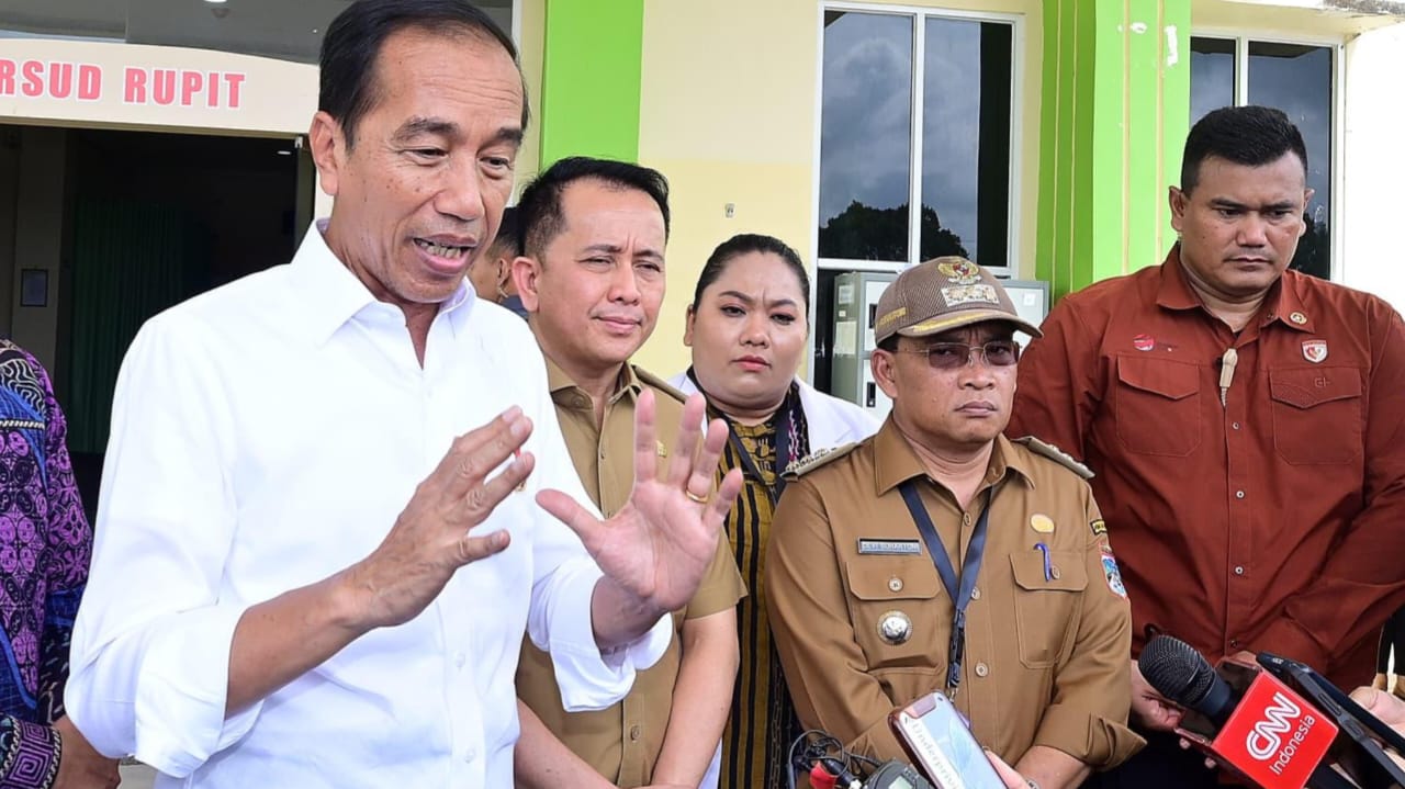 Datang ke RSUD Rupit Muratara Sumatera Selatan, Presiden Jokowi Telepon Dirut PT PLN