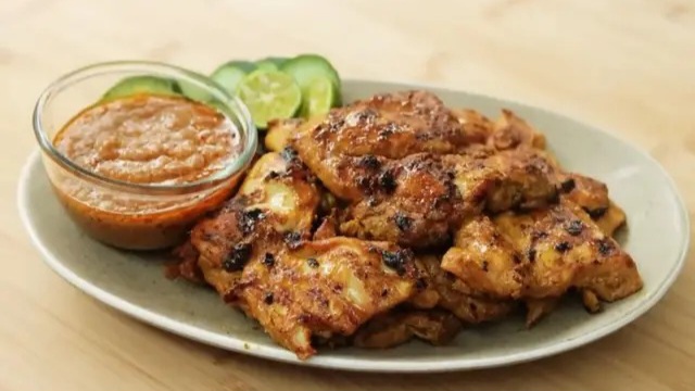 Ide Lauk di Weekend Kali Ini Bersama Keluarga, Berikut Resep Ayam Bakar Bumbu Kacang