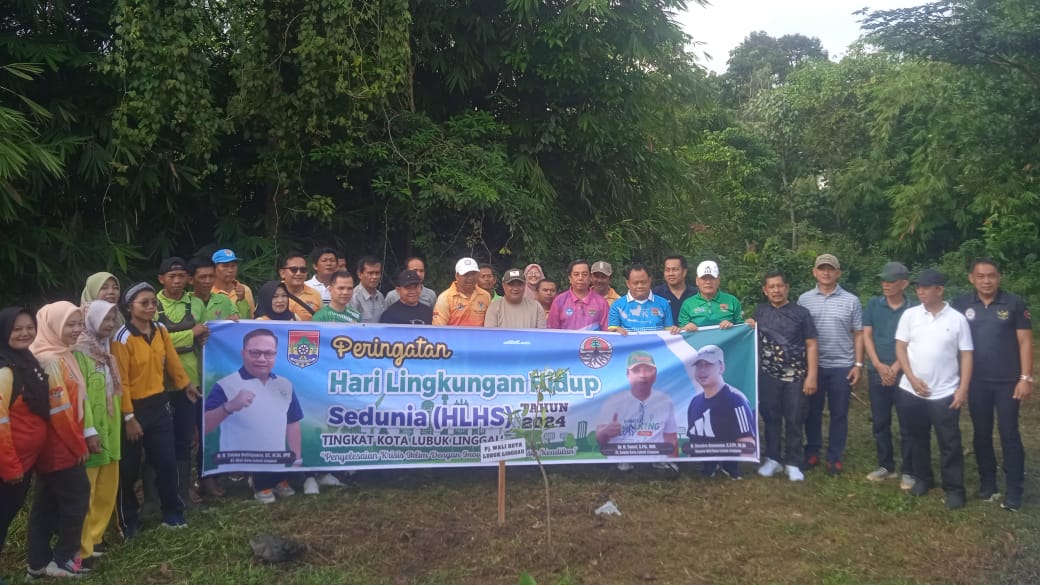 Peringati HLHS 2024, DLH Lubuk Linggau Gelar Senam Bersama, Tanam Pohon dan Pemberian Santunan Kematian