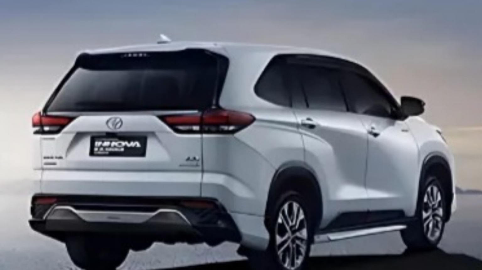 Pasar Mobil Hybrid Bekas 2026 Tidak Seragam: Ini Faktor Yang Mempengaruhi