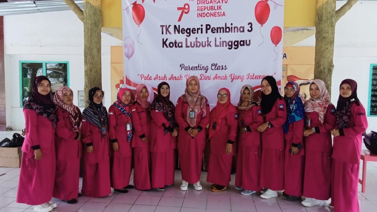 TK Negeri Pembina 3 Lubuk Linggau Gencar Berikan Pengalaman Wisata Religi Hingga Museum Kepada Murid