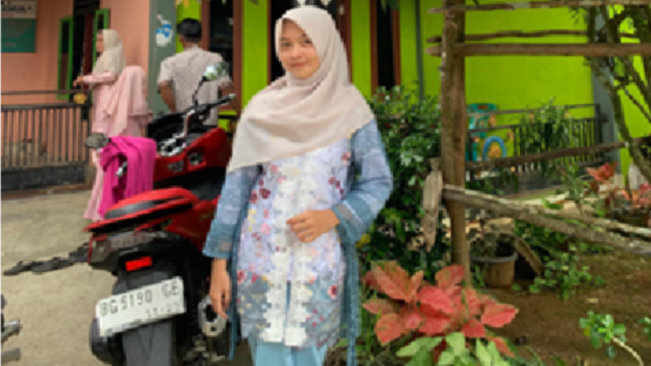 Tantangan Masyarakat di Tengah Kenaikan Harga dan Arus Informasi Digital