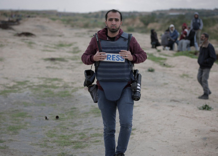 Jurnalis Palestina Tewas sebanyak 11 orang Saat Israel Tengah Lancarkan Serangan Udara Ke Gaza, Gaza Dikepung 
