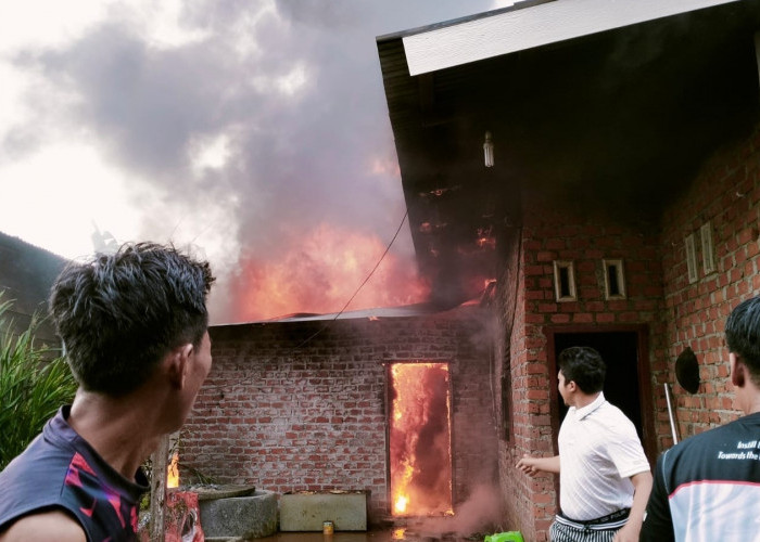 Masak untuk Yasinan, Rumah Warga Megang Sakti Musi Rawas Terbakar