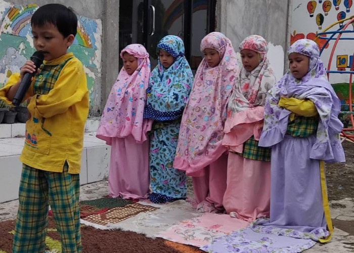 Belajar Sembari Menjelajah Alam, TKIT Mardhotillah 2 Lubuk Linggau Juga Fokus Pendidikan Agama