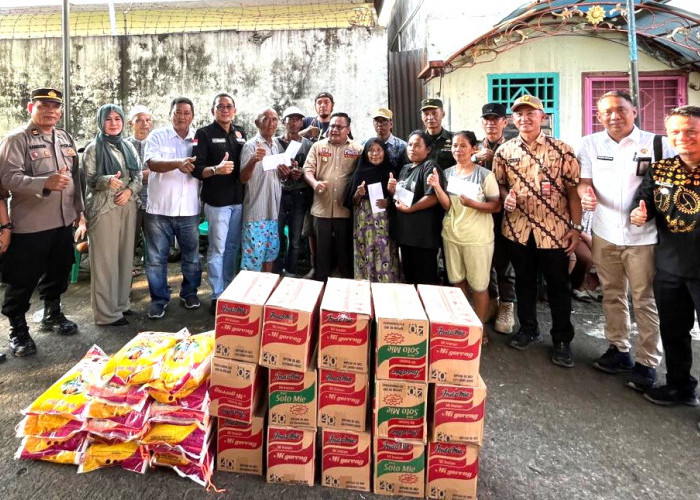 Peduli Korban Banjir, DPD Real Estate Indonesia Bersama Pengembang Indonesia Lubuk Linggau Berikan Bantuan