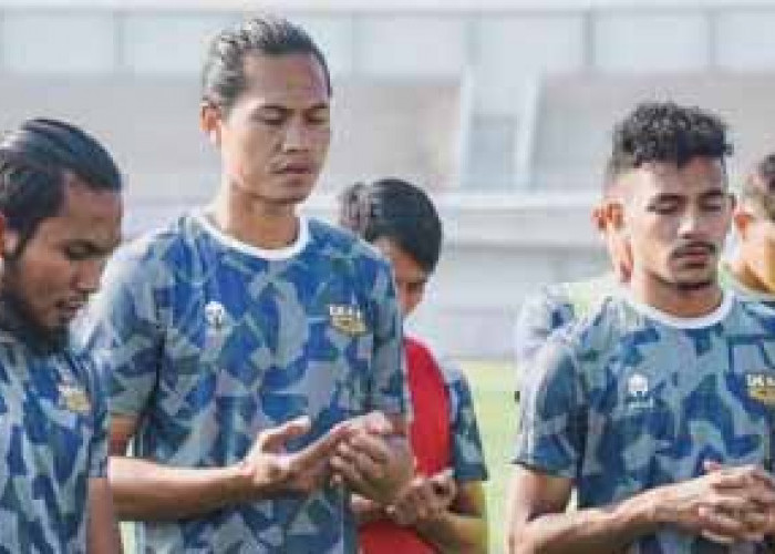 Prediksi Dewa United vs PSM Makassar : David Menantang Goliath!