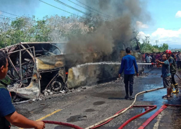 BPBD Muratara: 16 Korban Tewas, Tabrakan Bus ALS dengan Truk Tangki Hingga Terbakar