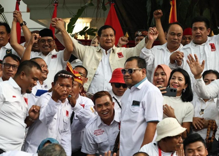 Projo Resmi Dukung Prabowo Subianto, ini Tanggapan PDIP, Jokowi: Kriteria Calon Pemimpin Harus Berani!