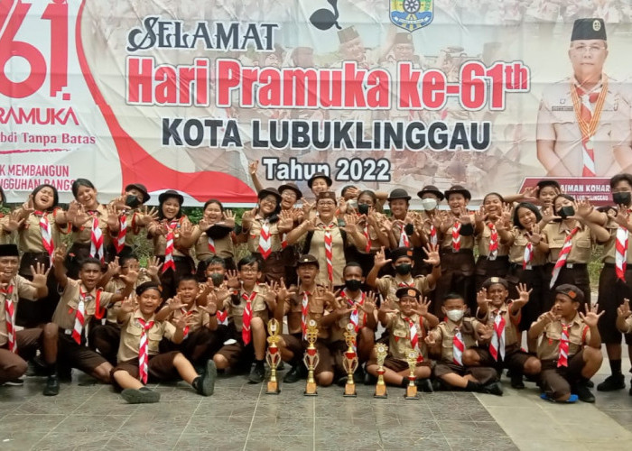 Pramuka SMP Xaverius Lubuklinggau Borong Lima Tropi Juara Lomba Pramuka