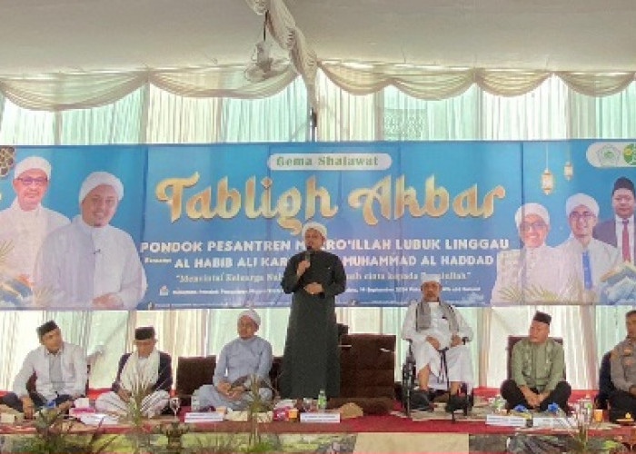 Peringati Maulid Nabi, Ribuan Jamaah Hadiri Tabligh Akbar di Pondok Pesantren Mazro'illah Lubuk Linggau