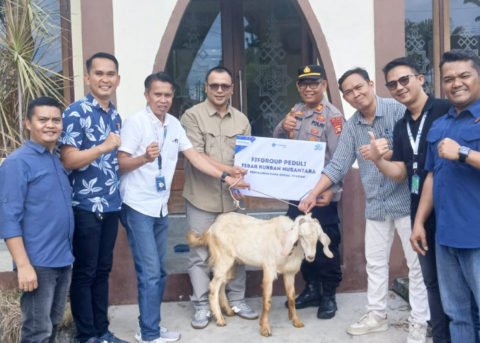 Rayakan Idul Adha 1447 H, FIFGROUP Cabang Lubuk Linggau Berbagi Hewan Kurban untuk Masyarakat