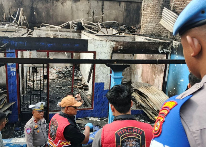 Korban Rumah Dibakar di Lubuk Linggau: Hukum Seadil-adilnya, Kami Tidak Punya Tempat Tinggal Lagi 