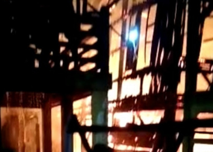 Kronologis Kebakaran Dua Rumah di Muratara, Untung Korban Terbangun 