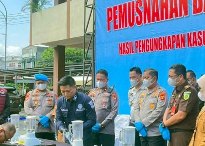 Sinergi Penegakan Hukum, Lapas Narkotika Muara Beliti Hadiri Pemusnahan Barang Bukti Narkoba di Lubuk Linggau