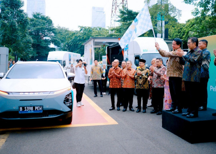 Dukung Implementasi ESG, BSI Luncurkan Mobil Operasional Listrik dan Digital Carbon Tracking Pada Milad ke-4