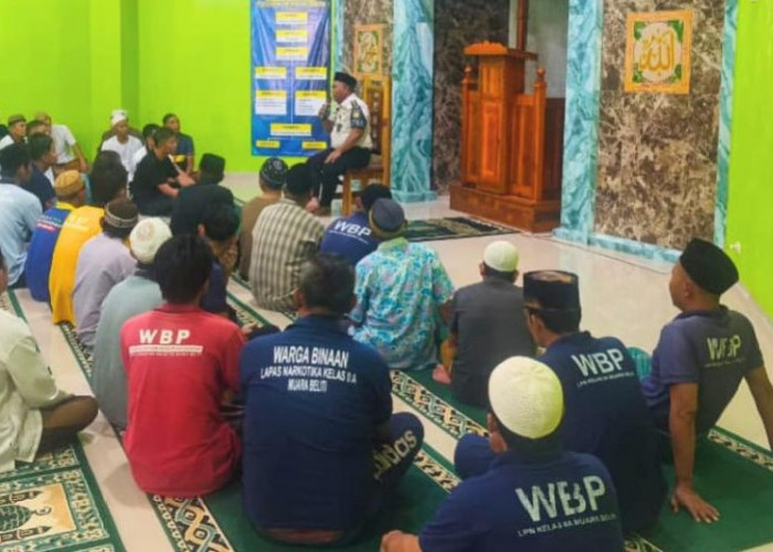 Kabid Perawatan dan Pengamanan Berikan Tausiyah kepada Warga Binaan Lapas Narkotika Muara Beliti
