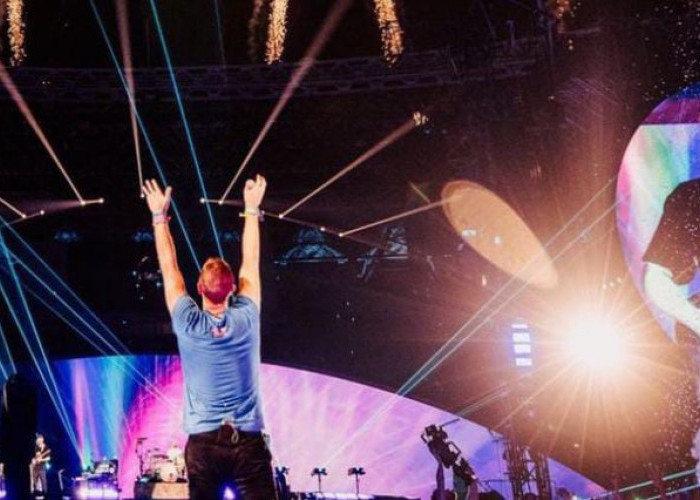 Rekor Baru, Konser Coldplay di Jakarta dalam Sehari Raup Dana Rp215 Miliar
