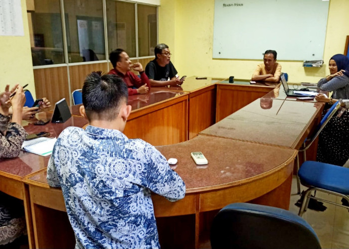 10 Desember 2025 Batas Pengiriman Karya Lomba Foto Guruku Pahlawanku, Ini Syarat dan Ketentuannya  