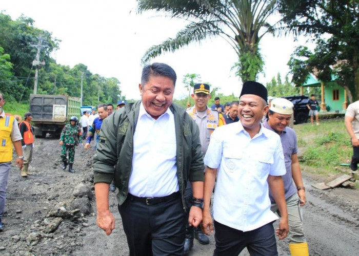 Gubernur Sumsel Herman Deru Sebut Truk ODOL Penyebab Jalan Rusak di Ruas Muara Beliti – Sekayu