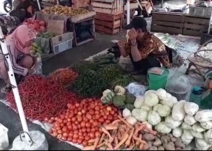 Menjelang Pemilu Harga Cabai dan Sayur Mayur di Pasar Lubuklinggau Naik