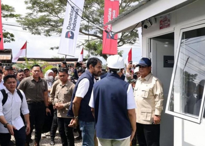 Presiden Prabowo Tinjau Pembangunan Rumah Hunian Korban Bencana Alam di Sumatra