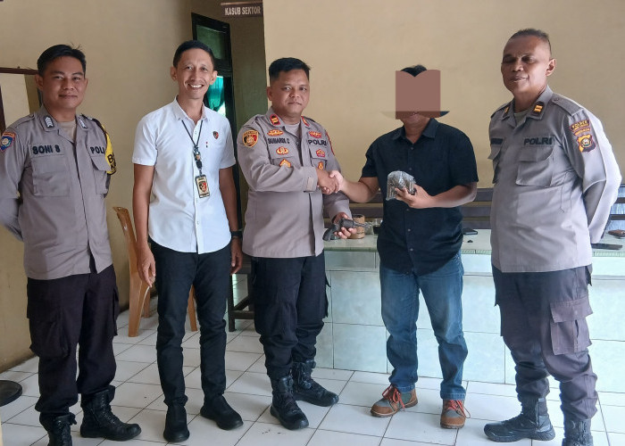 Serahkan Senjata Api Rakitan dan Amunisi ke Polsek Lubuk Linggau Utara, Warga Tidak Diproses Hukum 