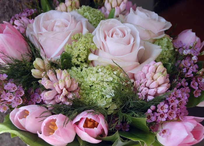 7 Bunga Bouquet ini Cocok Sebagai Hadiah untuk Hari Guru 2023