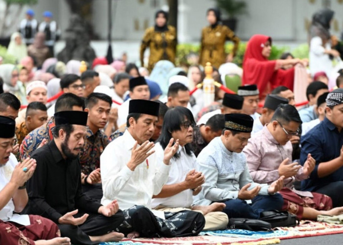 Ribuan Warga Yogyakarta Antusias Salat Idul Adha 2023 bersama Presiden Jokowi 