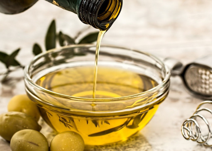 3 Manfaat Minyak Zaitun Produk Palestina, Salah Satunya Bikin Cegah Kulit Wajah Kamu dari Penuaan Dini
