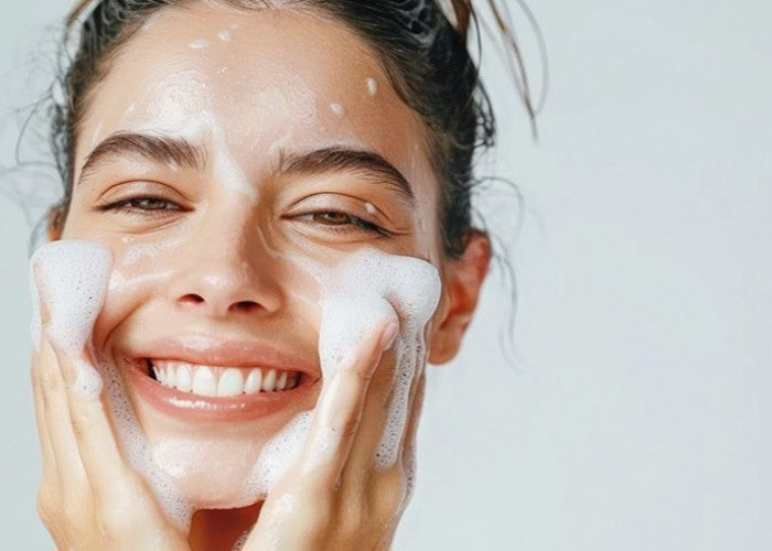 Catat, 7 Cara Membersihkan Kulit Muka Berminyak agar Bebas dari Jerawat