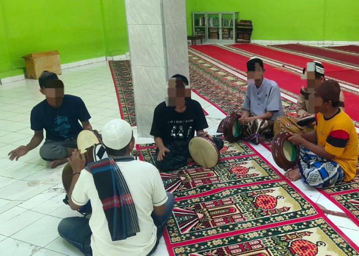 Tunjukkan Kreativitas dan Semangat Kebersamaan, WBP Lapas Narkotika Muara Beliti Latihan Rebana