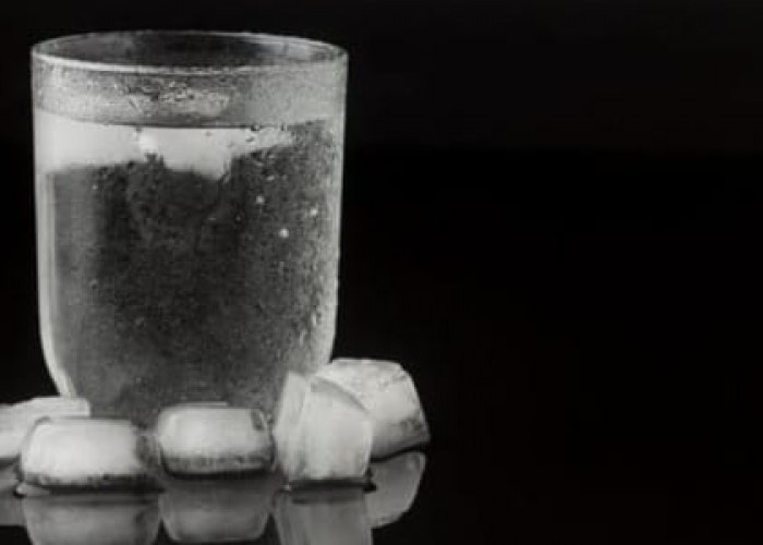 Mitos atau Fakta, Minum Air Es Bisa Bikin Perut Gendut, Berikut Ulasannya 