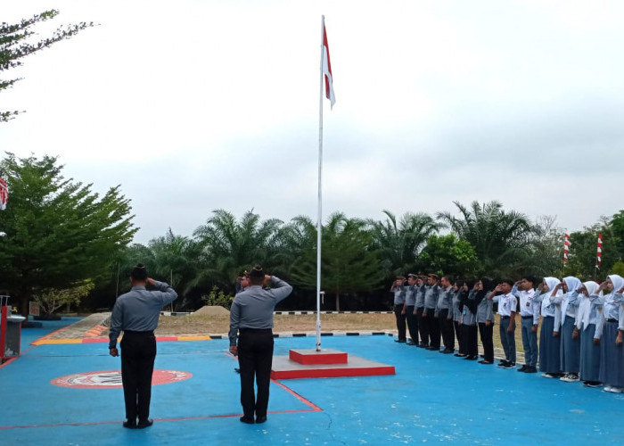 Kepala Bapas Kelas II Musi Rawas Utara Berikan Arahan Kepada Jajaran Pegawai